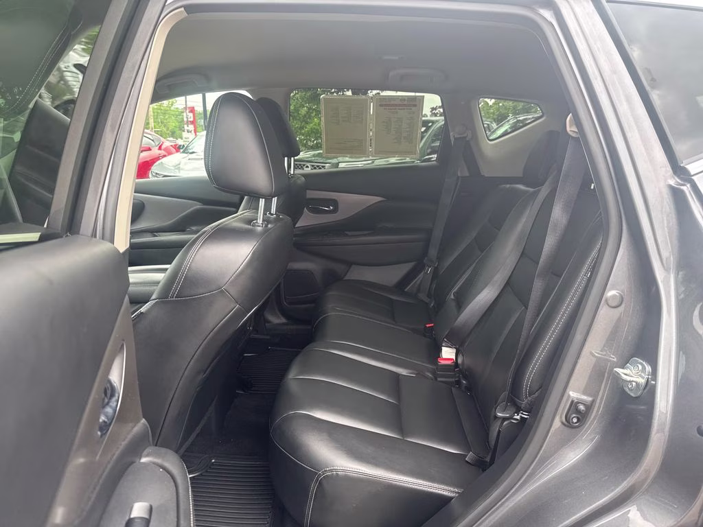 2023 Gun Metallic Nissan Murano SV FWD SUV