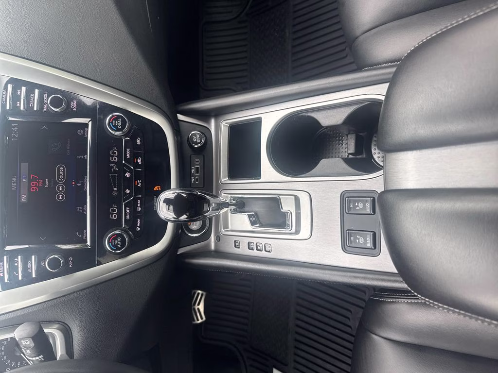 2023 Gun Metallic Nissan Murano SV FWD SUV