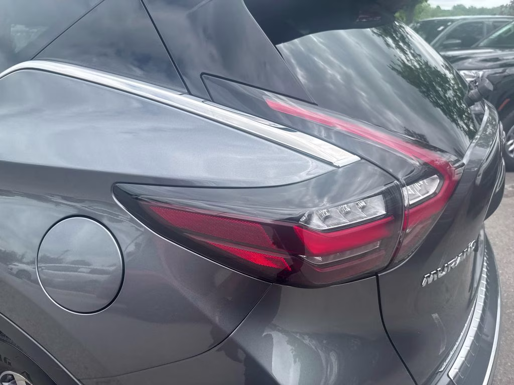 2023 Gun Metallic Nissan Murano SV FWD SUV