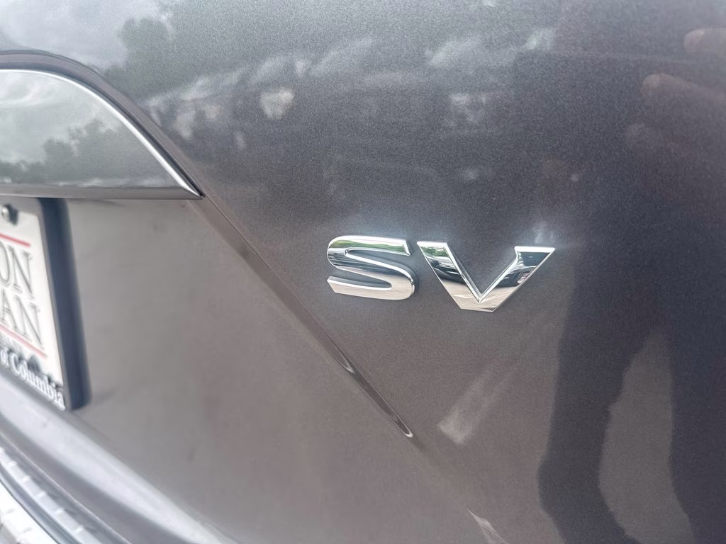 2023 Gun Metallic Nissan Murano SV FWD SUV