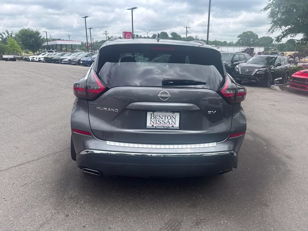 2023 Gun Metallic Nissan Murano SV FWD SUV