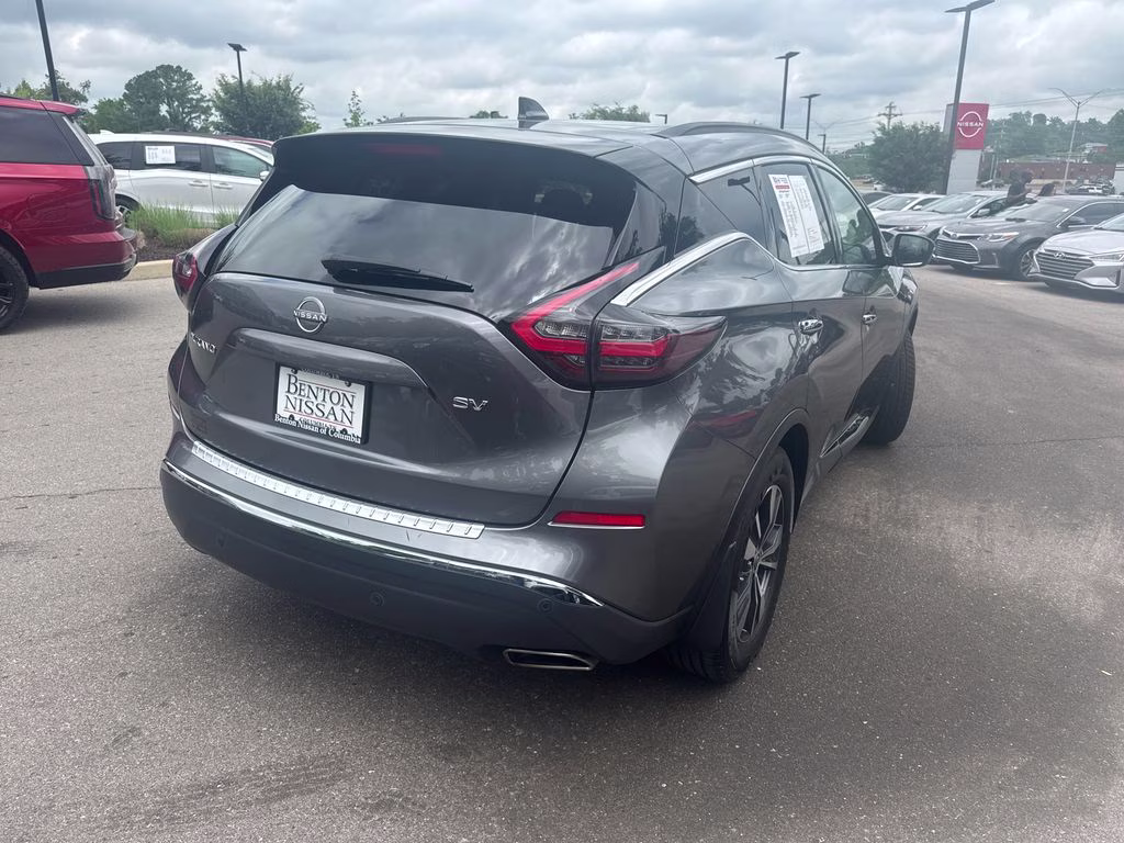 2023 Gun Metallic Nissan Murano SV FWD SUV