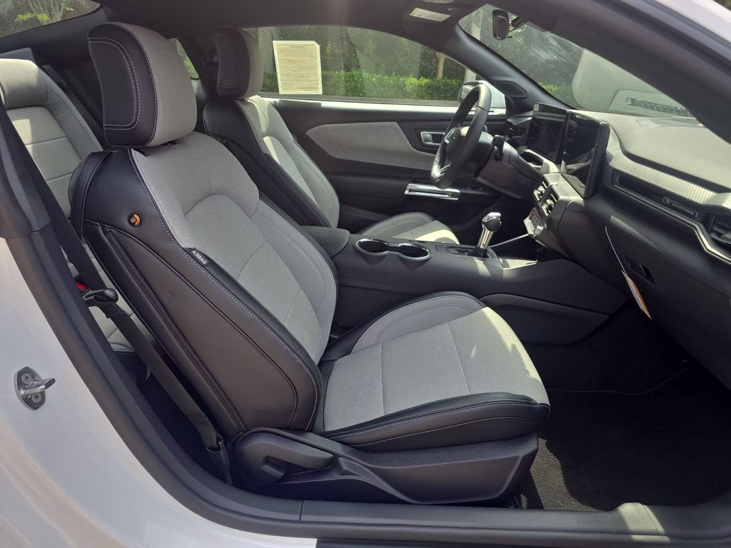 2026 Oxford White Ford Mustang EcoBoost RWD Coupe