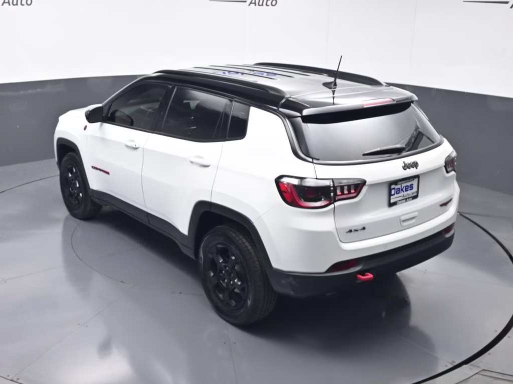 2023 Bright White Clearcoat Jeep Compass Trailhawk 4X4 SUV