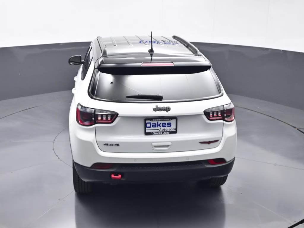 2023 Bright White Clearcoat Jeep Compass Trailhawk 4X4 SUV