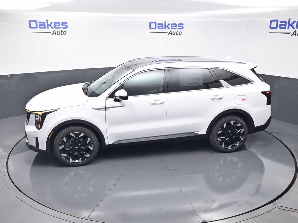 2026 Glacial White Pearl Kia Sorento EX FWD SUV