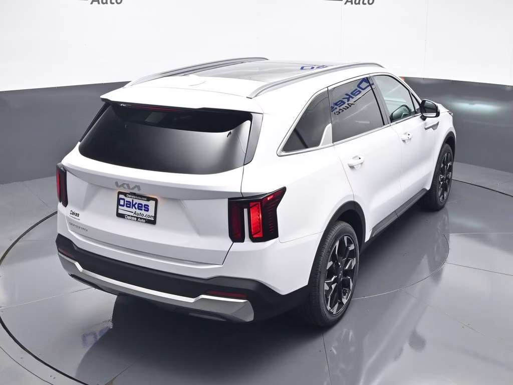 2026 Glacial White Pearl Kia Sorento EX FWD SUV
