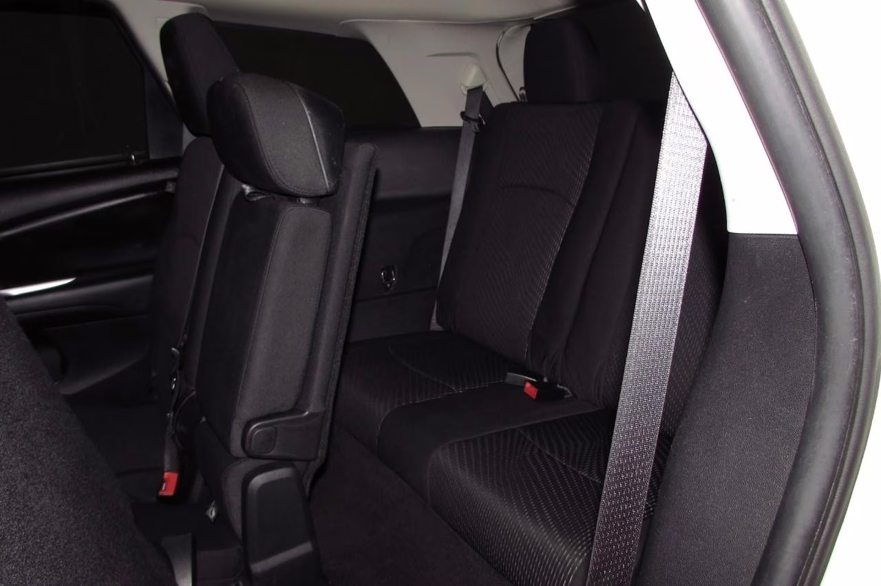 2017 Vice White Dodge Journey SE FWD SUV