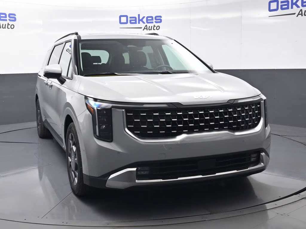 2026 Ceramic Silver Kia Carnival SX FWD Van