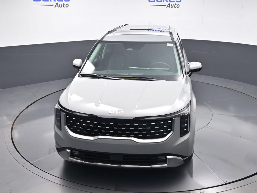 2026 Ceramic Silver Kia Carnival SX FWD Van
