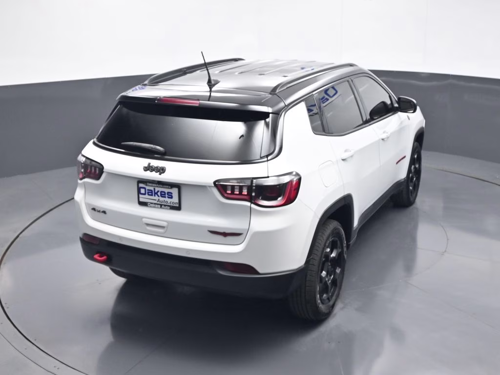 2023 Bright White Clearcoat Jeep Compass Trailhawk 4X4 SUV