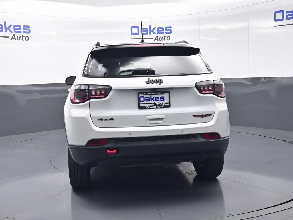 2023 Bright White Clearcoat Jeep Compass Trailhawk 4X4 SUV