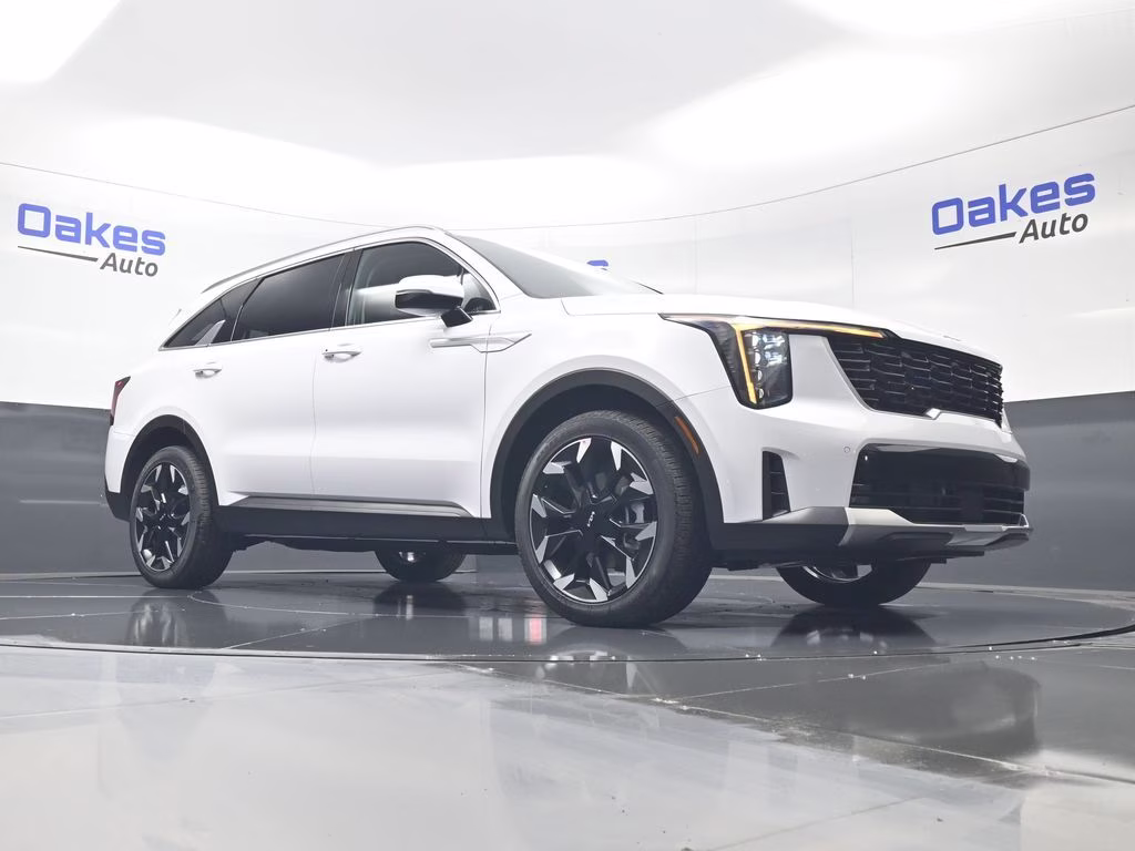 2026 Glacial White Pearl Kia Sorento EX FWD SUV