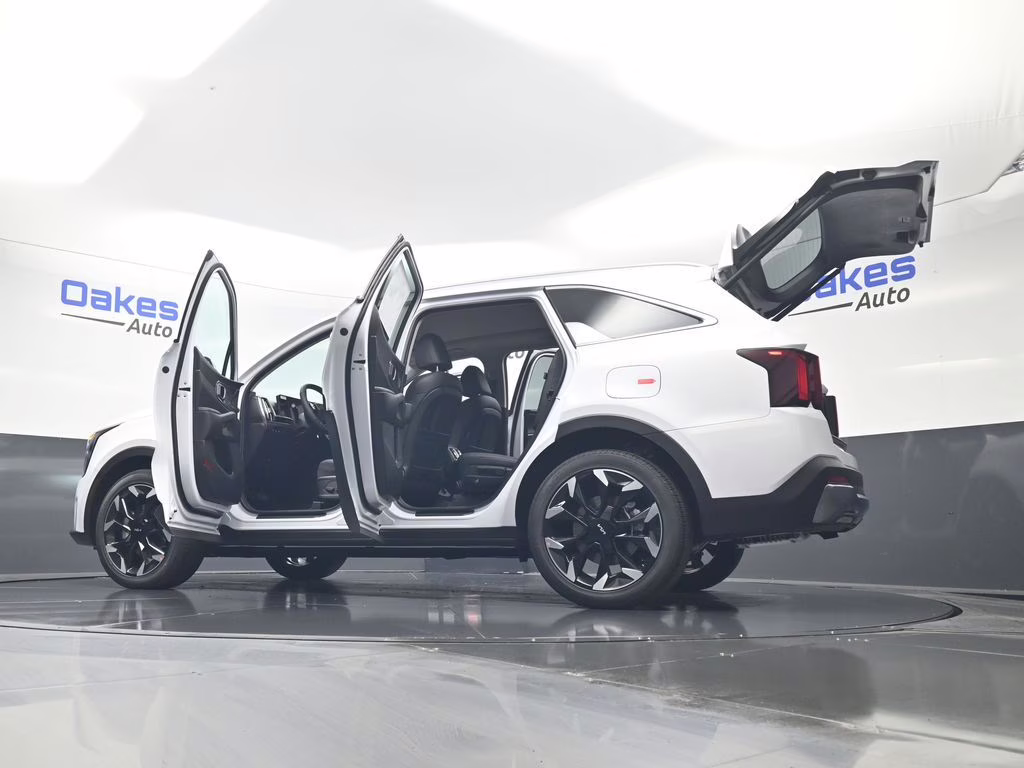 2026 Glacial White Pearl Kia Sorento EX FWD SUV