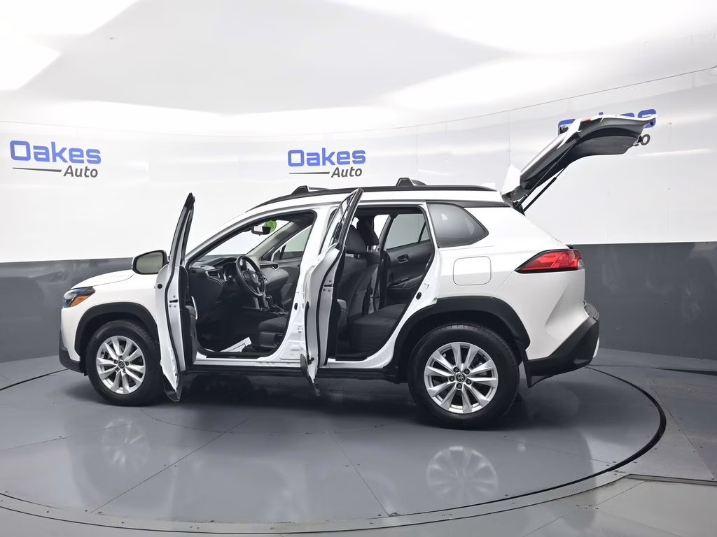 2022 Pearl Toyota Corolla Cross LE FWD SUV
