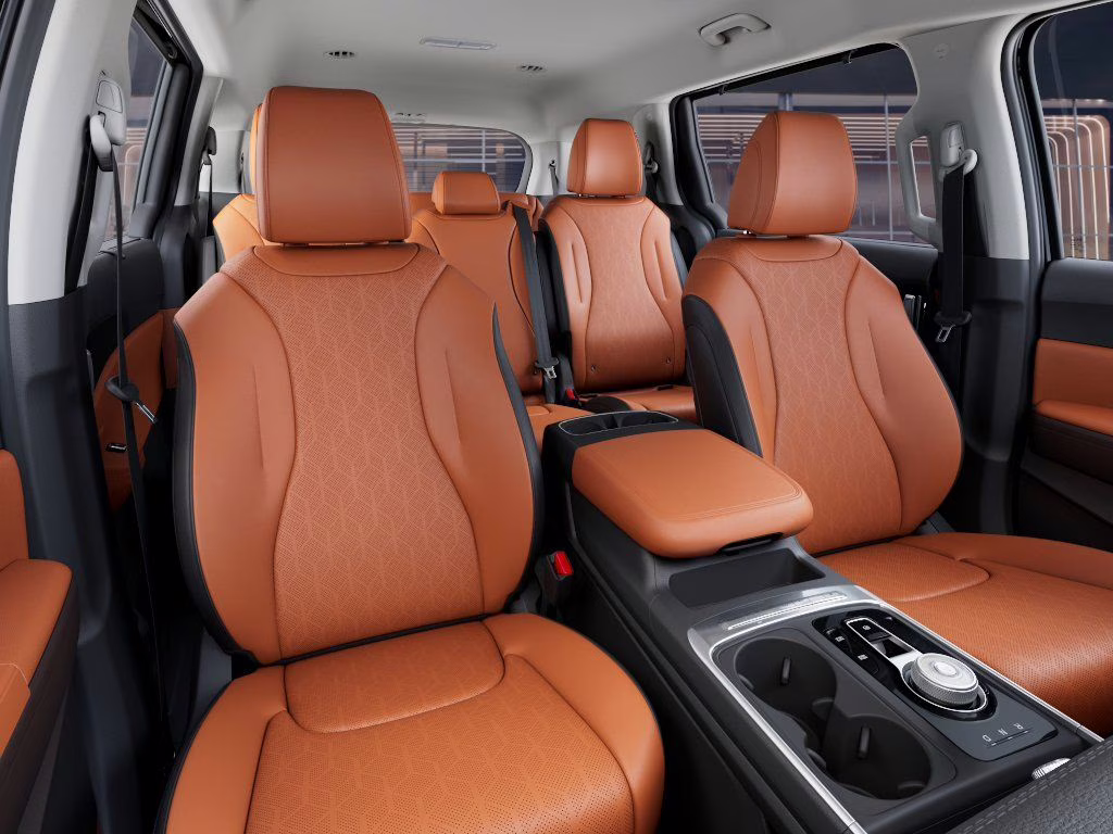 2026 Aurora Black Pearl Kia Carnival Hybrid EX FWD Van