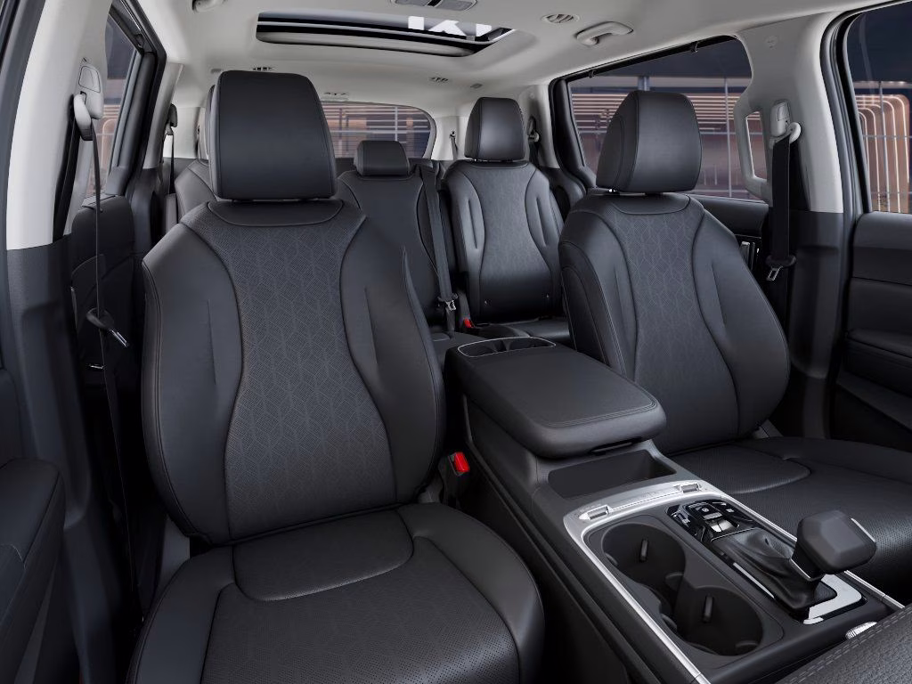 2026 Ceramic Silver Kia Carnival SX FWD Van