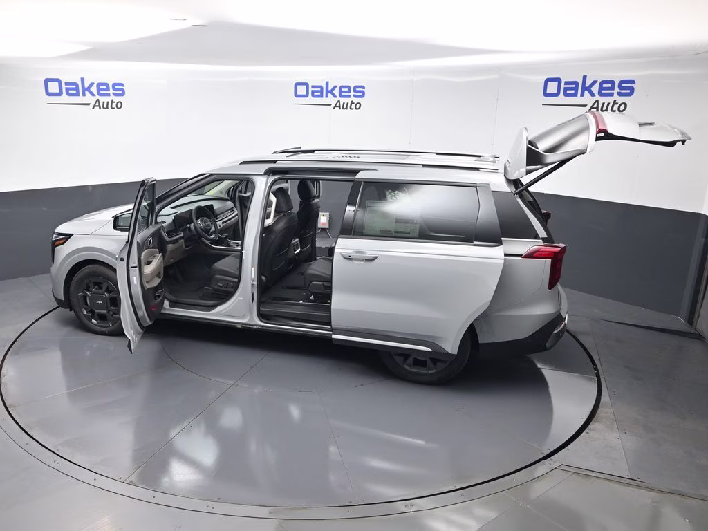 2026 Ceramic Silver Kia Carnival SX FWD Van