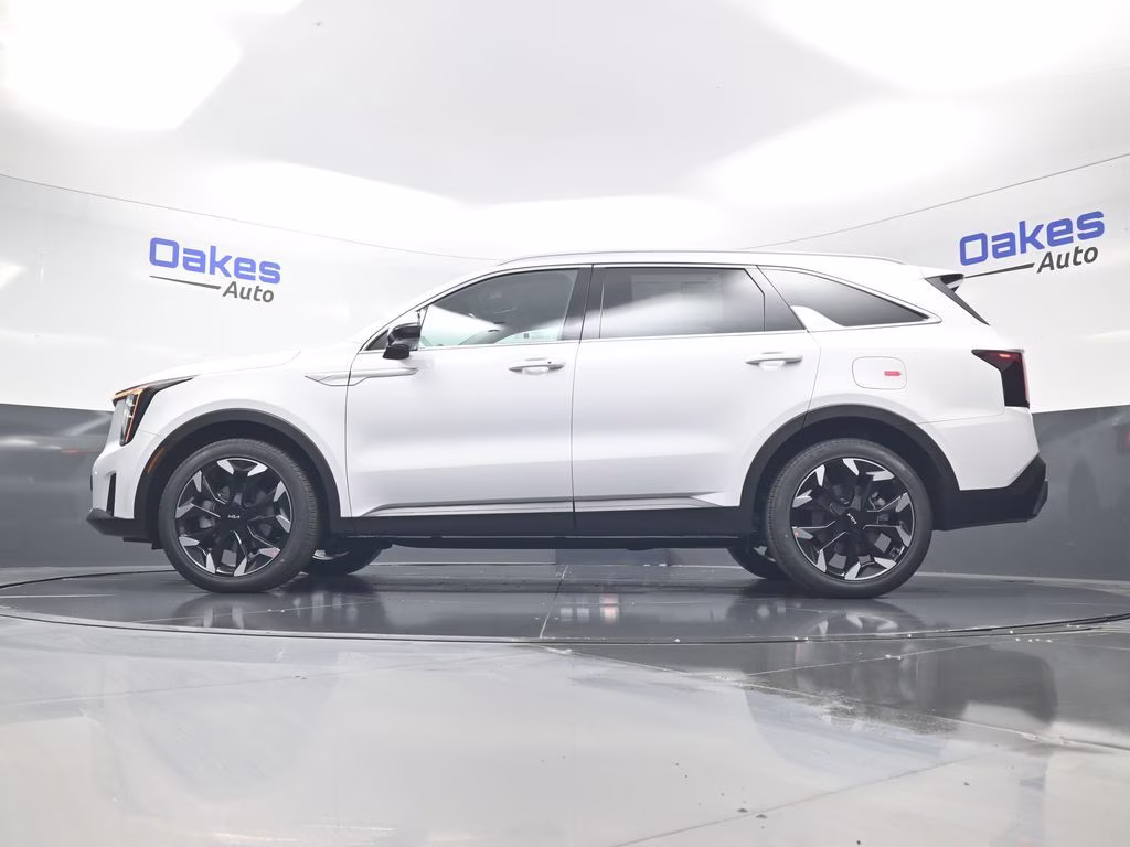 2026 Glacial White Pearl Kia Sorento EX FWD SUV
