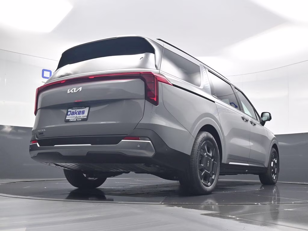 2026 Ceramic Silver Kia Carnival SX FWD Van