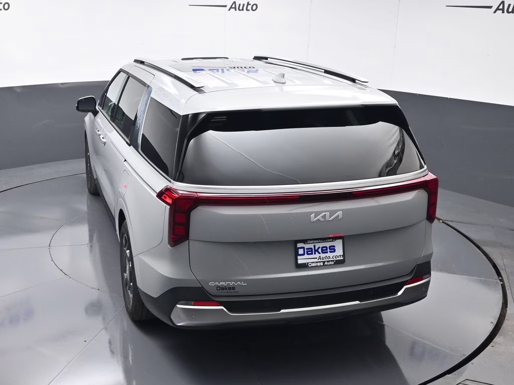 2026 Ceramic Silver Kia Carnival SX FWD Van