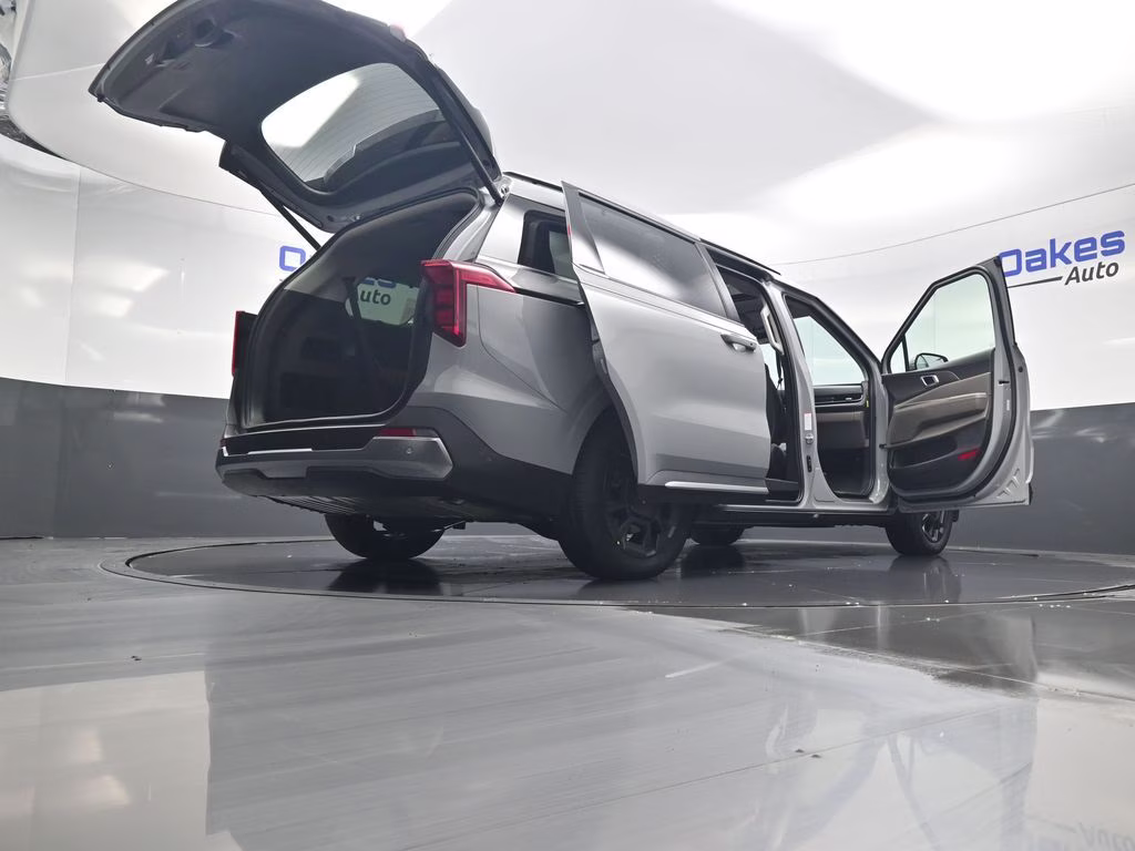 2026 Ceramic Silver Kia Carnival SX FWD Van
