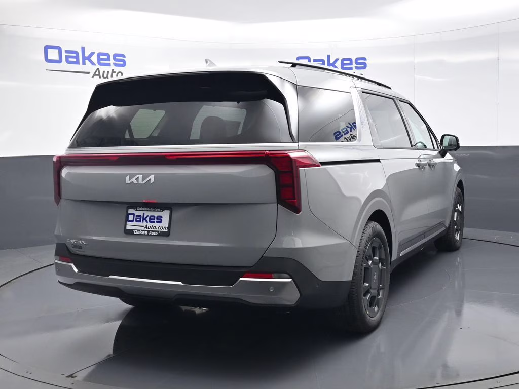 2026 Ceramic Silver Kia Carnival SX FWD Van