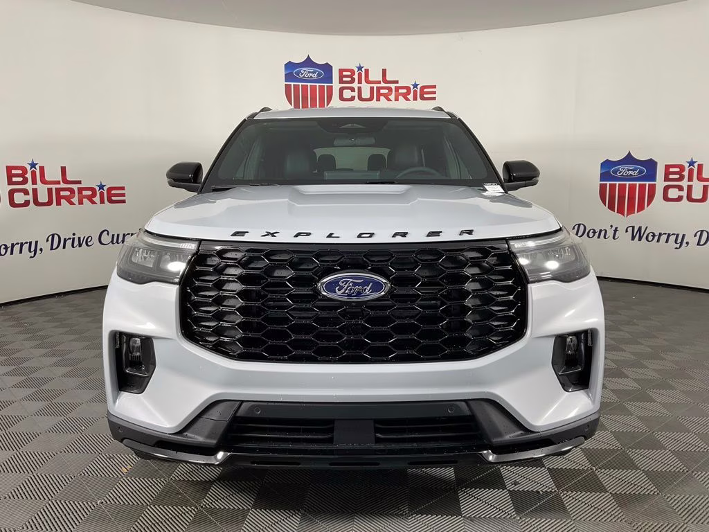2026 White Ford Explorer ST-Line RWD SUV