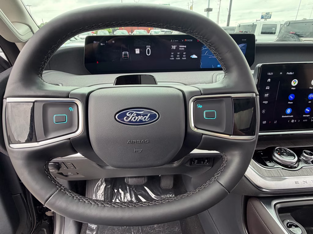 2026 Agate Black Metallic Ford Expedition Max Platinum 4X4 SUV