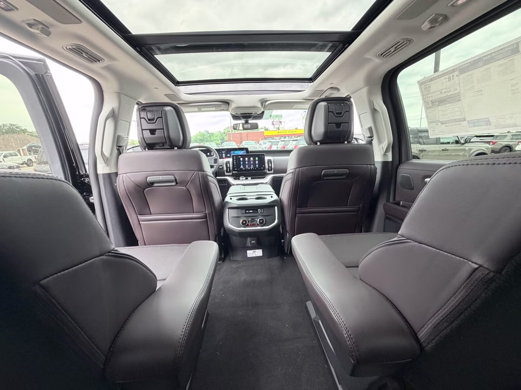 2026 Agate Black Metallic Ford Expedition Max Platinum 4X4 SUV
