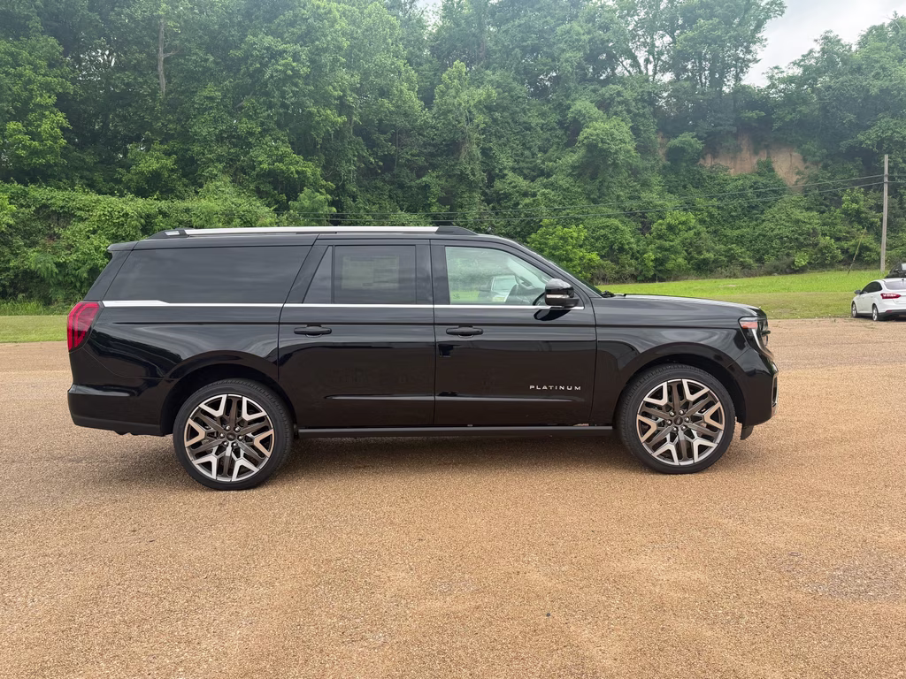 2026 Agate Black Metallic Ford Expedition Max Platinum 4X4 SUV