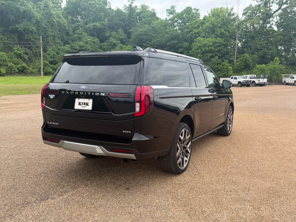 2026 Agate Black Metallic Ford Expedition Max Platinum 4X4 SUV