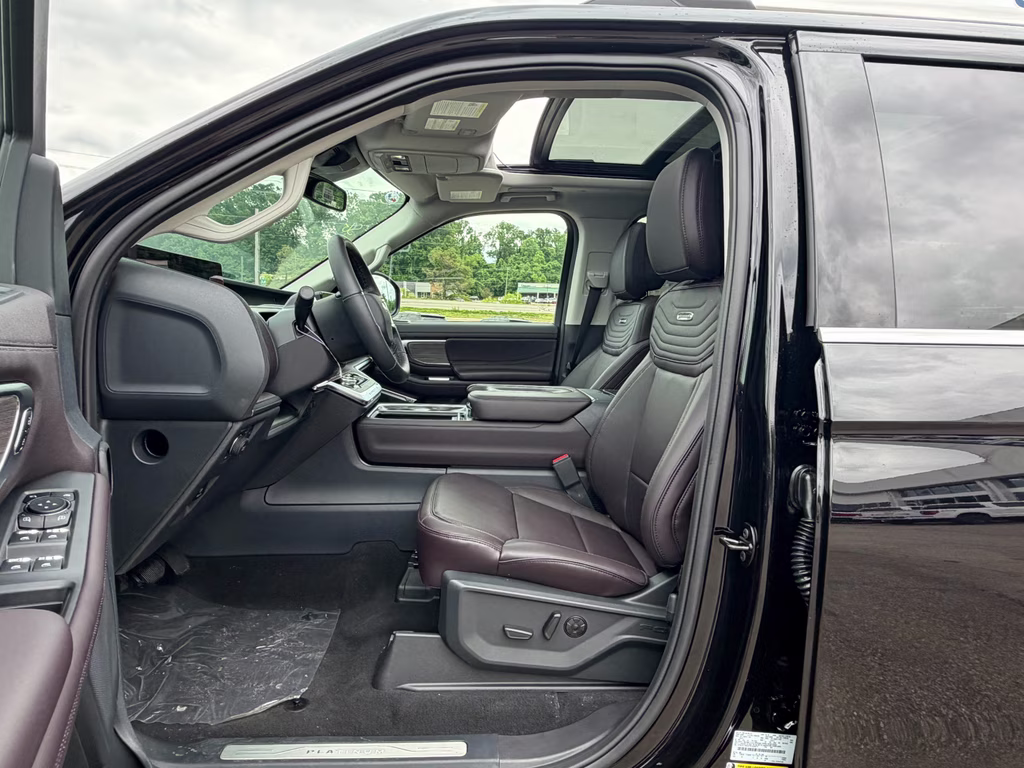 2026 Agate Black Metallic Ford Expedition Max Platinum 4X4 SUV