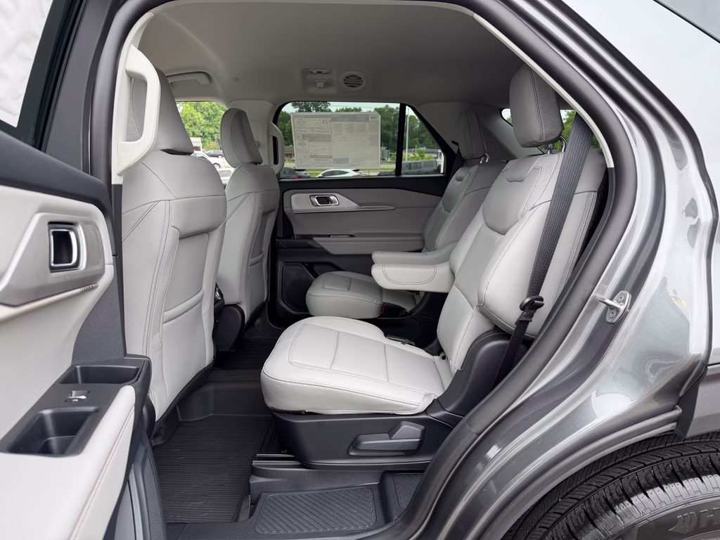 2026 Carbonized Gray Metallic Ford Explorer Active w/200A Pkg RWD SUV