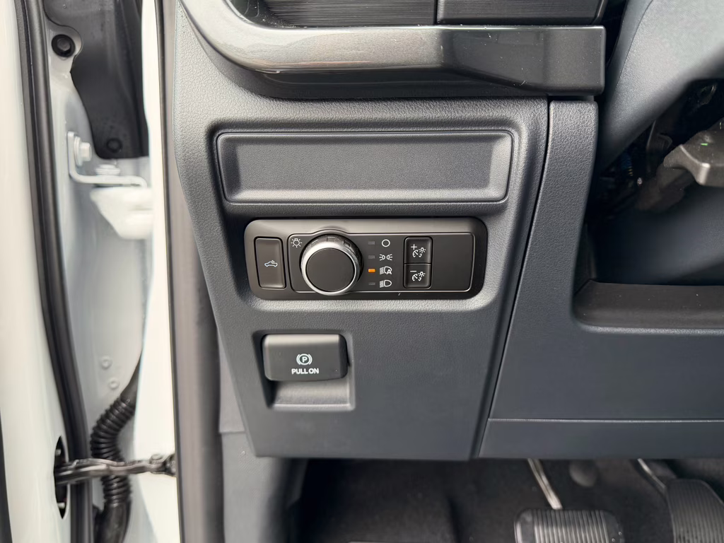 2026 Oxford White Ford F-150 STX 4X4 Truck
