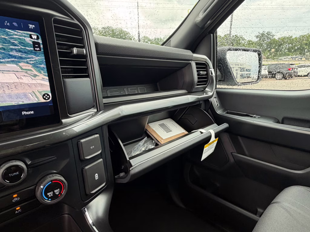 2026 Oxford White Ford F-150 STX 4X4 Truck