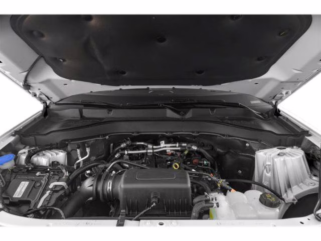 2023 Silver Metallic Ford Explorer XLT RWD SUV