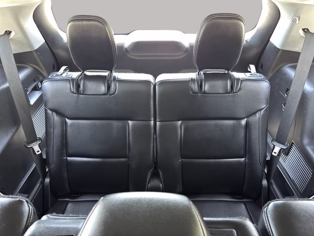 2023 Silver Metallic Ford Explorer XLT RWD SUV