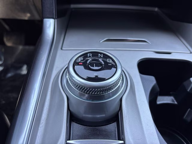 2023 Silver Metallic Ford Explorer XLT RWD SUV
