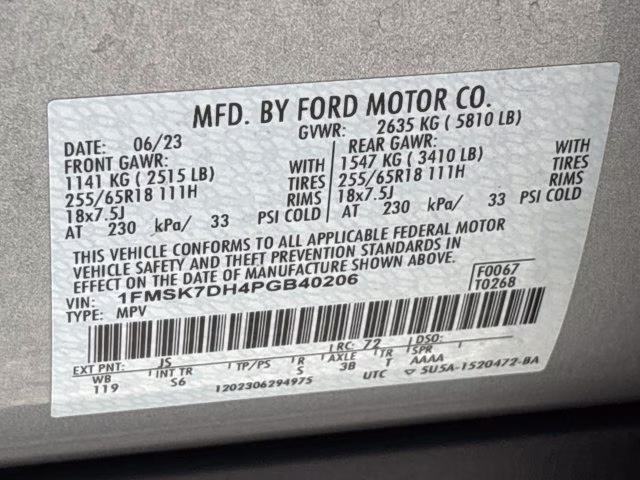 2023 Silver Metallic Ford Explorer XLT RWD SUV