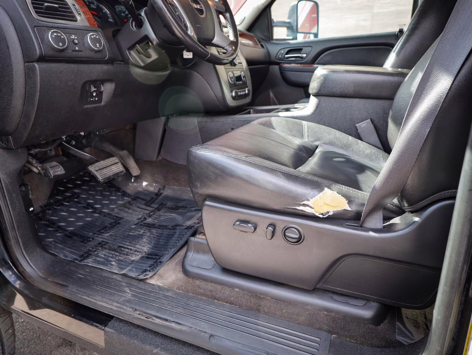 2012 Onyx Black GMC Sierra 2500HD SLT 4X4 Truck