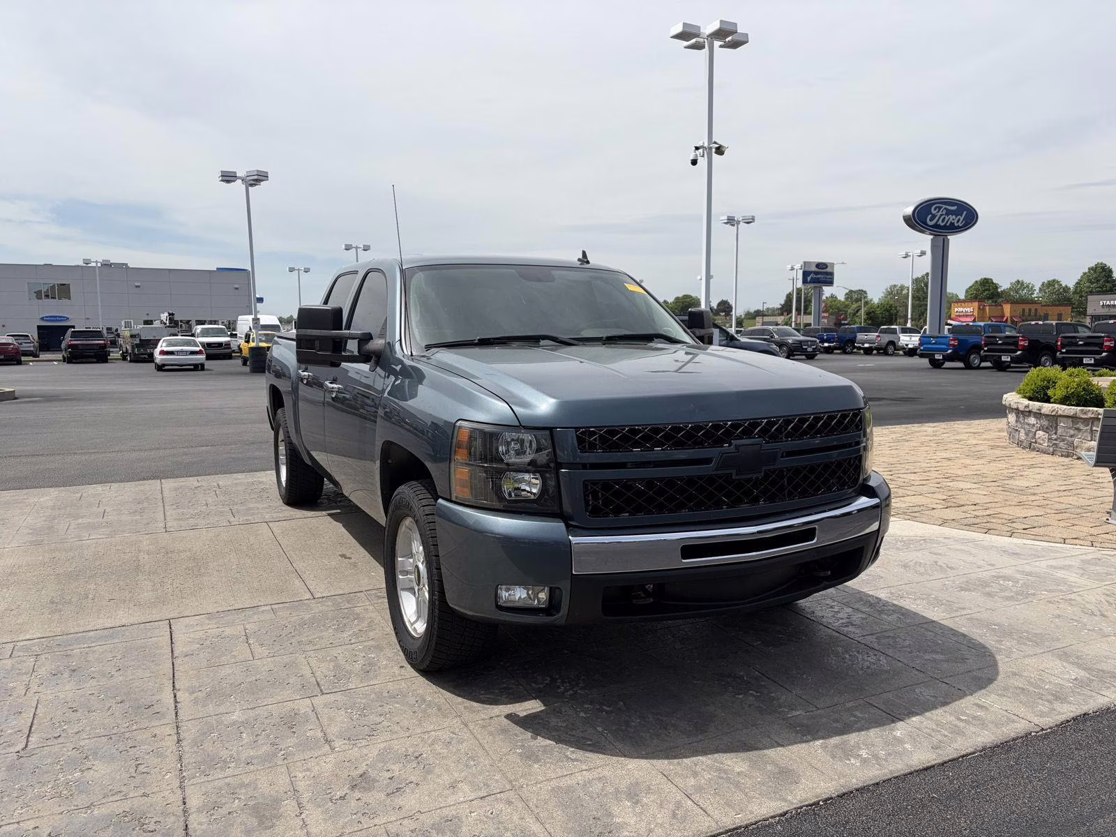 2011 Blue Granite Metallic Chevrolet Silverado 1500 LT 4X4 Truck