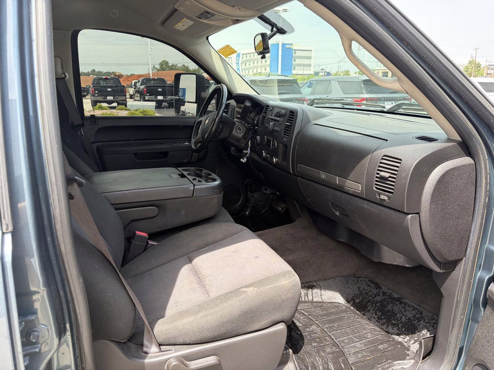 2011 Blue Granite Metallic Chevrolet Silverado 1500 LT 4X4 Truck
