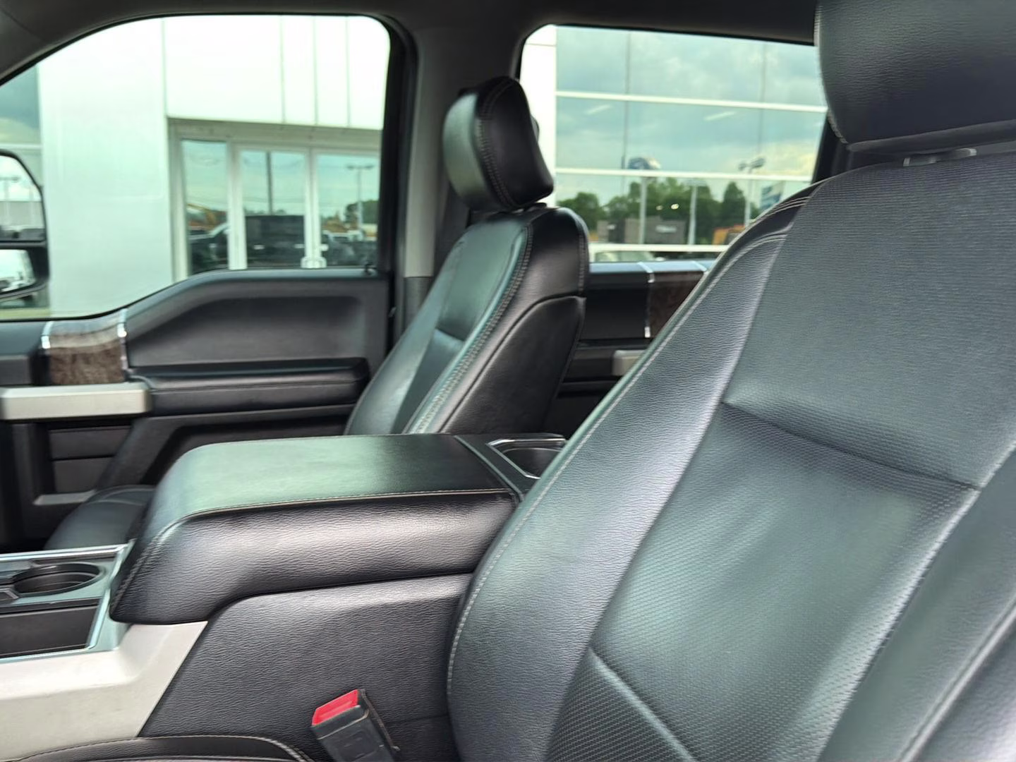 2018 Shadow Black Ford Super Duty F-350 DRW Lariat 4X4 Truck