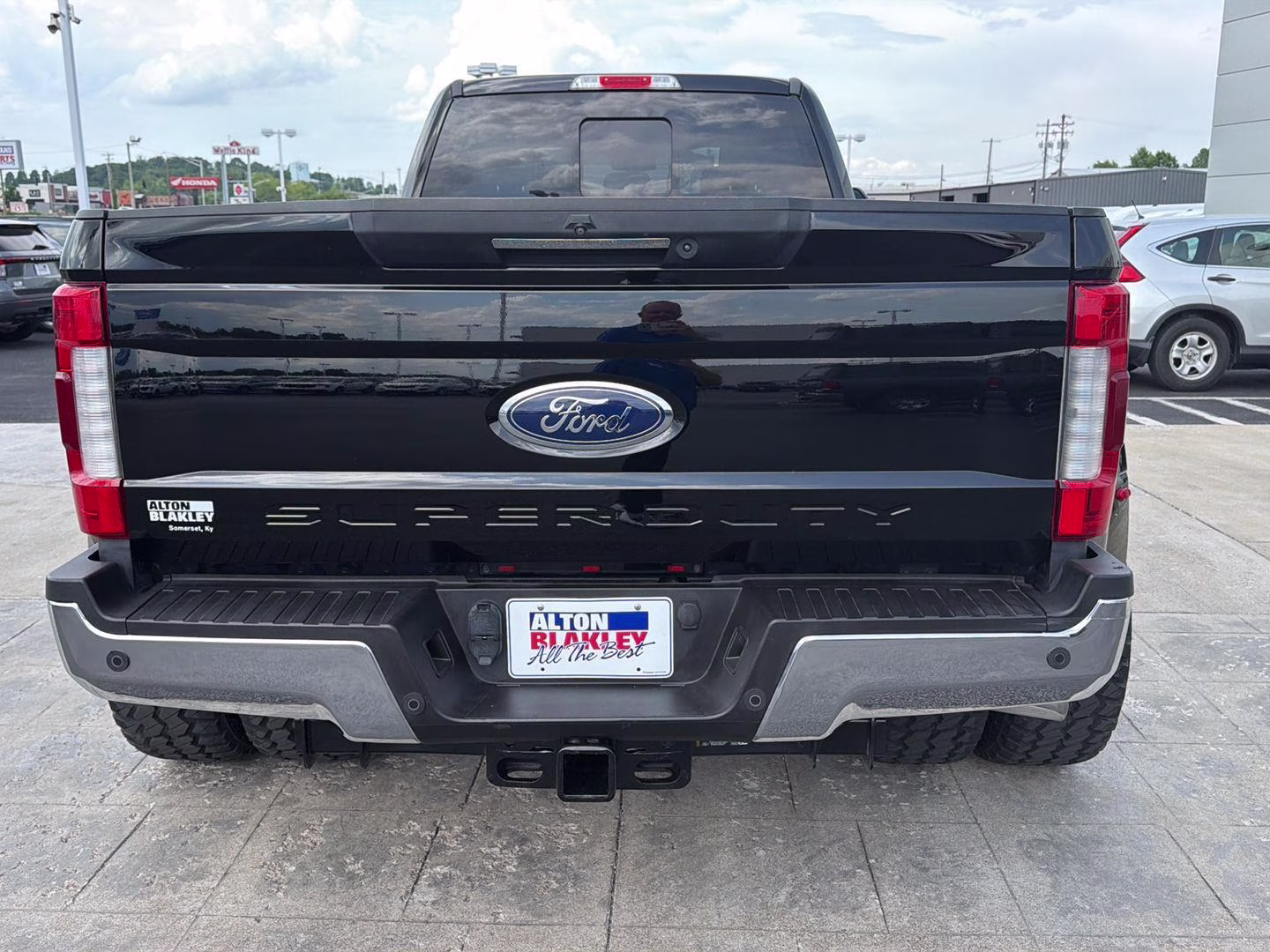2018 Shadow Black Ford Super Duty F-350 DRW Lariat 4X4 Truck