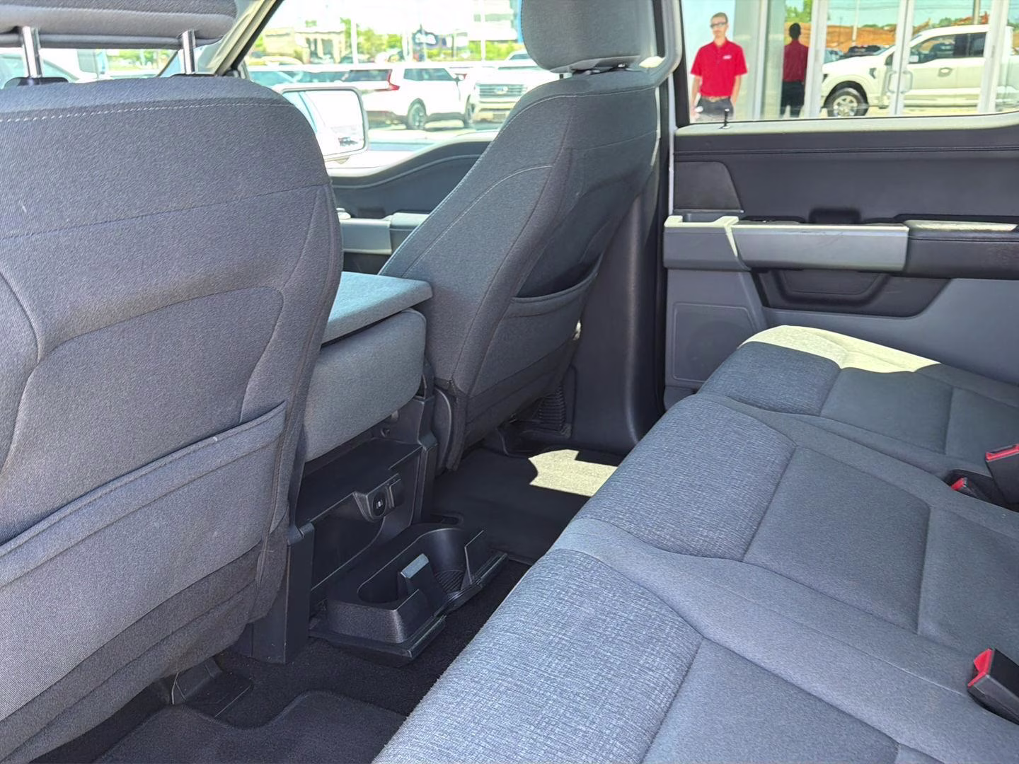 2024 Oxford White Ford F-150 XLT 4X4 Truck