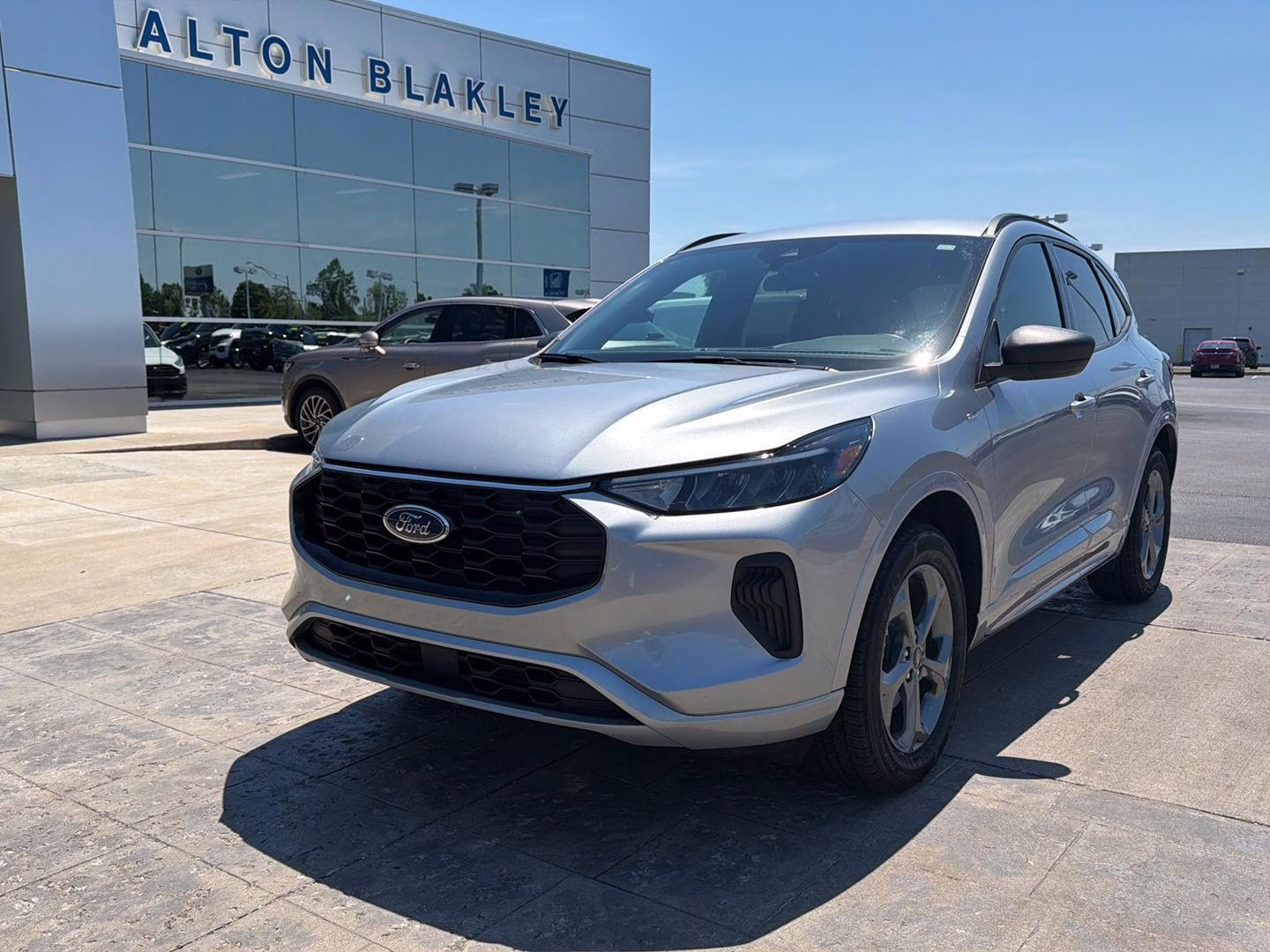 2024 Iconic Silver Ford Escape ST-Line AWD SUV
