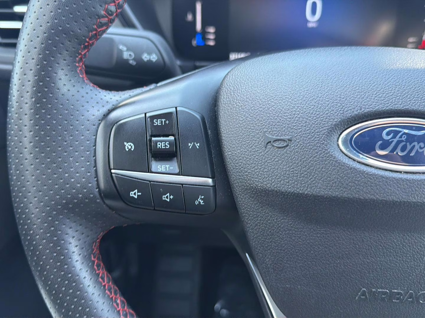 2024 Iconic Silver Ford Escape ST-Line AWD SUV