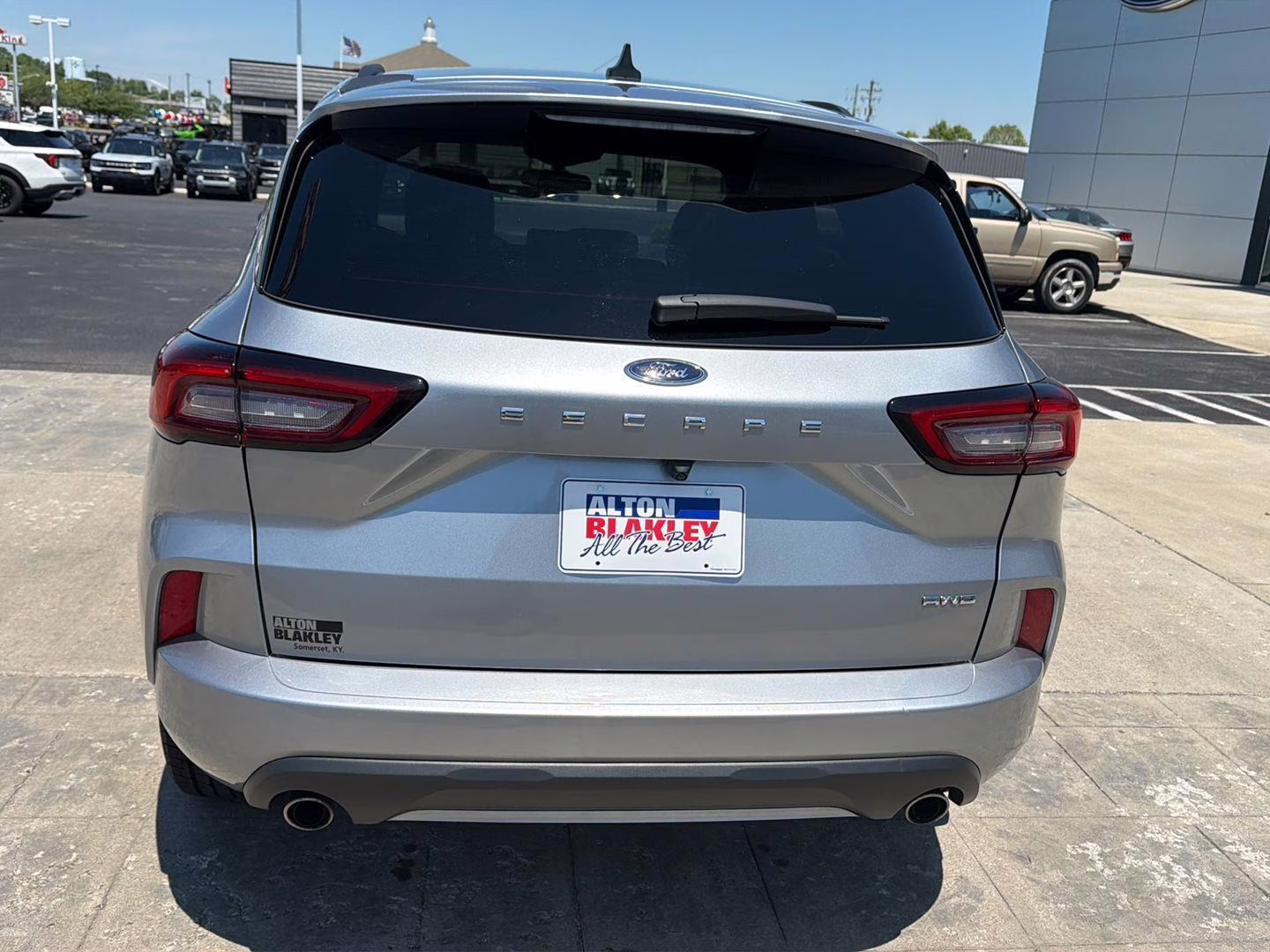 2024 Iconic Silver Ford Escape ST-Line AWD SUV