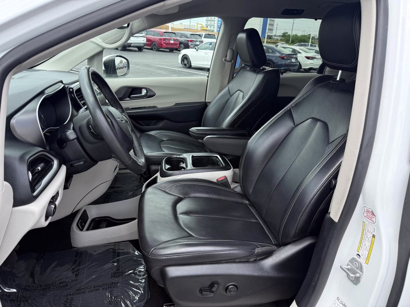 2023 WHITE Chrysler Pacifica TOURING L FWD FWD